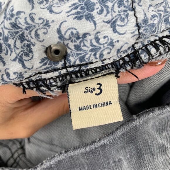 -Heritage 1981 Straight Leg Distressed Jeans 3 - Picture 6 of 11